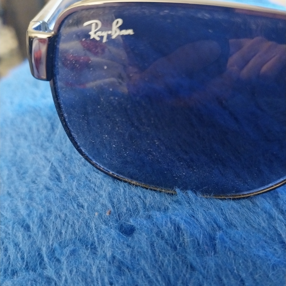Ray-Ban Blue Sunglasses